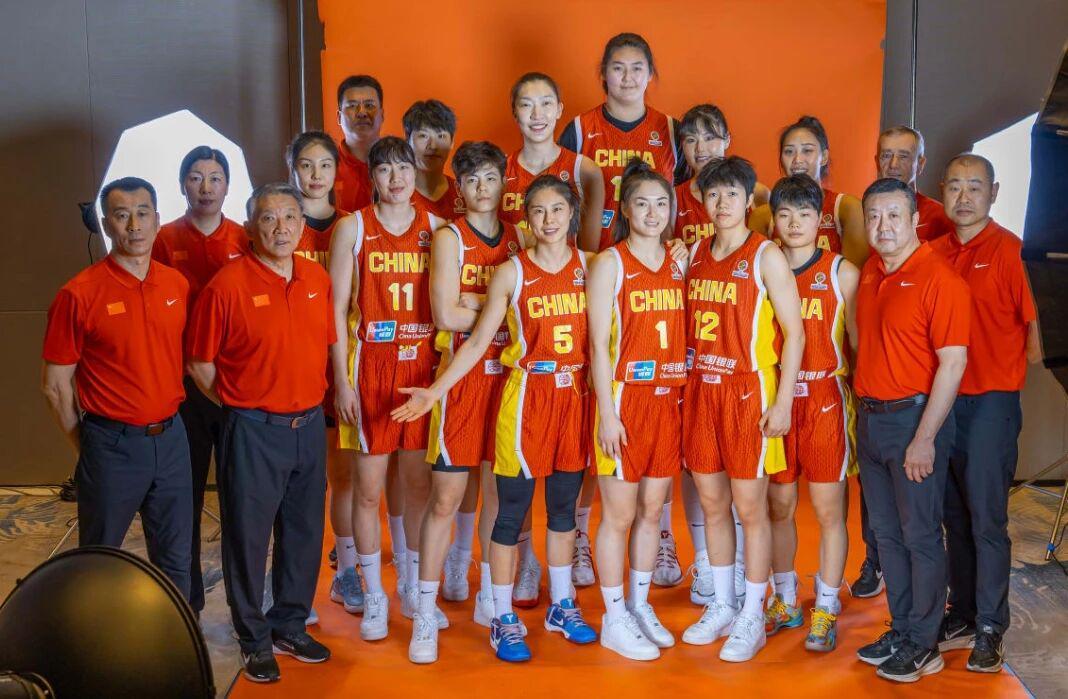 开云体育官方入口-中国女篮官宣阵容调整，宫鲁鸣爱将回归，韩旭李月汝官宣重返WNBA